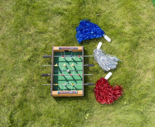 Fußball-Tischkicker aus Holz/Kunststoff/Metall Alina