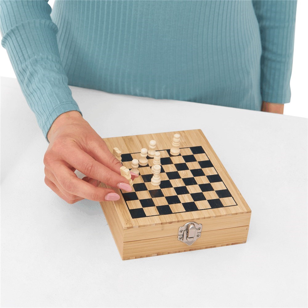 Weinset BAMBOO CHESS mit Schachspiel